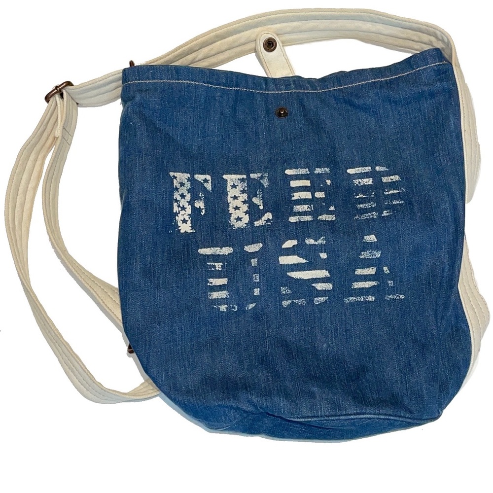 GAP Feed USA Tote Bag